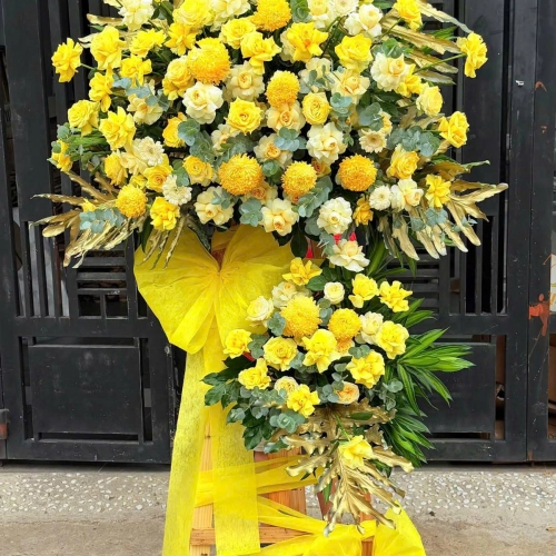 Kệ Hoa Chúc Mừng