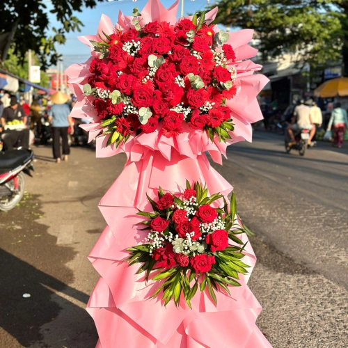 Kệ Hoa Chúc Mừng 22