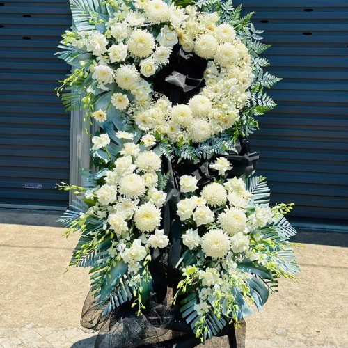 Kệ Hoa Tang Lễ 35