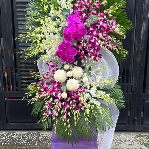 Kệ Hoa Tang Lễ 28