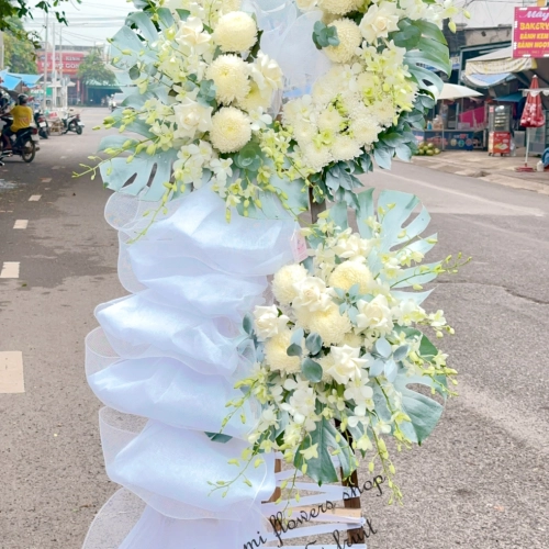 Kệ Hoa Tang Lễ 11