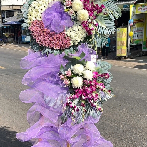 Kệ Hoa Tang Lễ 10
